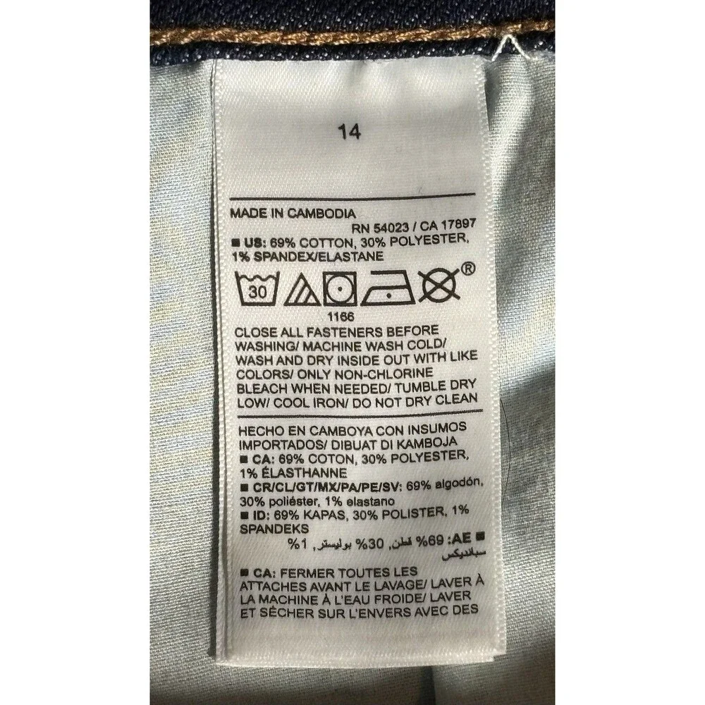 Old Navy Women’s Size 14 High-Waisted Wow Flare Dark Rinse Jeans - Picture 11 of 12